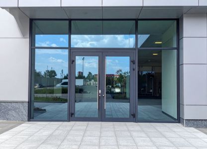 Instalação de portas automáticas AG Vidros Brasil